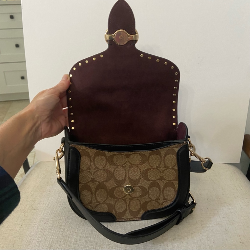 COACH NWOT Georgie Color Block Saddle Bag - Picture 7 of 9
